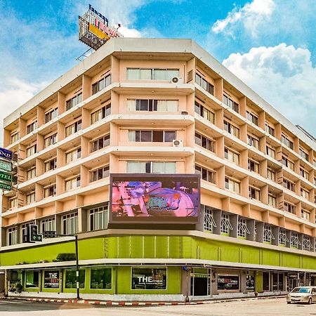 Oyo 441 Grand Thara Hotel Surat Thani Exteriör bild
